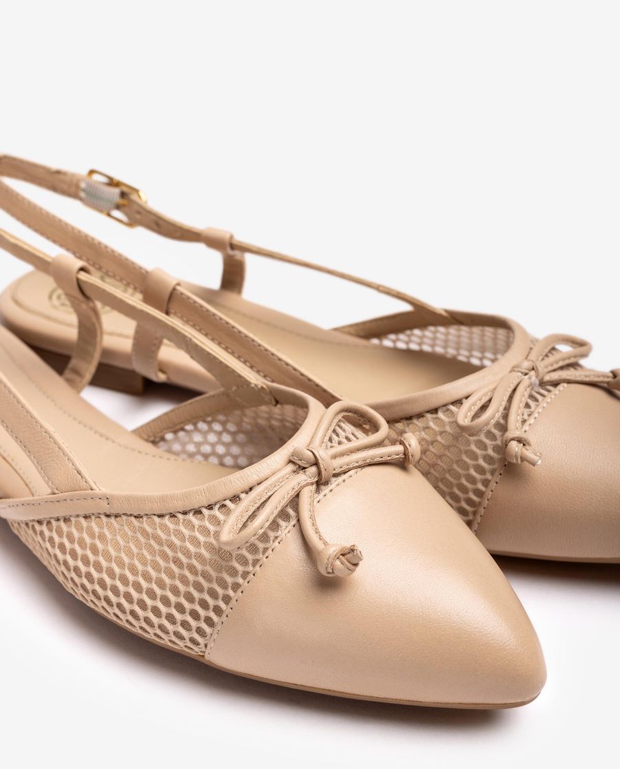 Chaussures plates Unisa à bout pointu et bride arrière pour femme - Beige