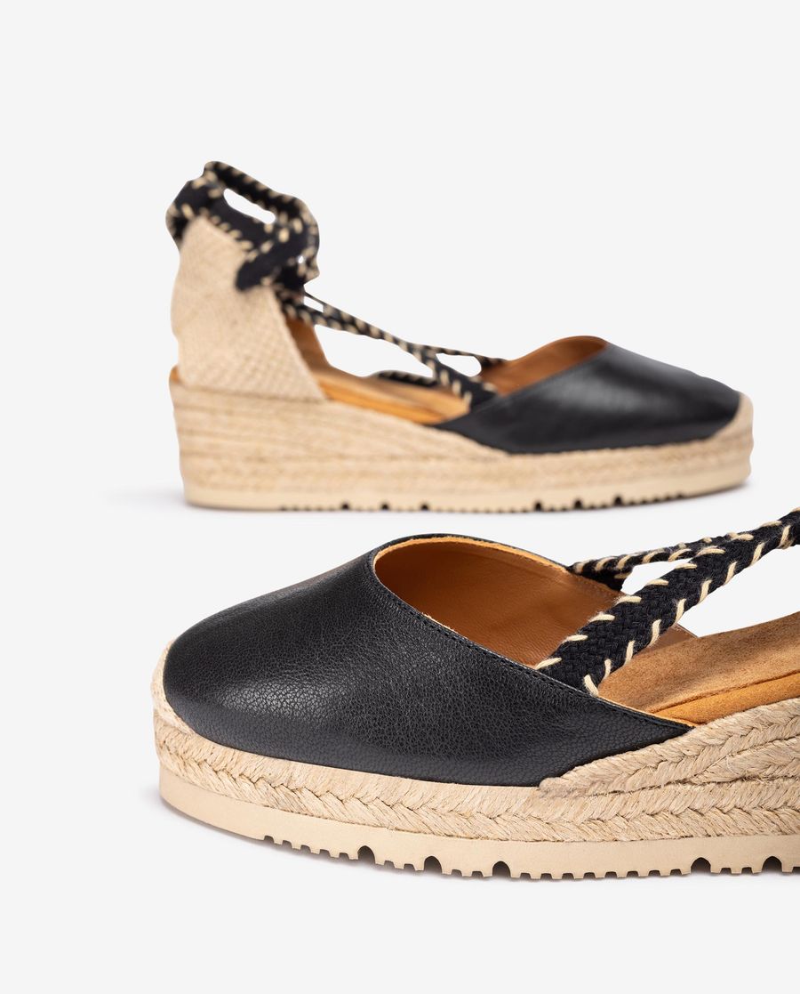 Espadrilles compensées basses nouées Unisa pour femme - Noir