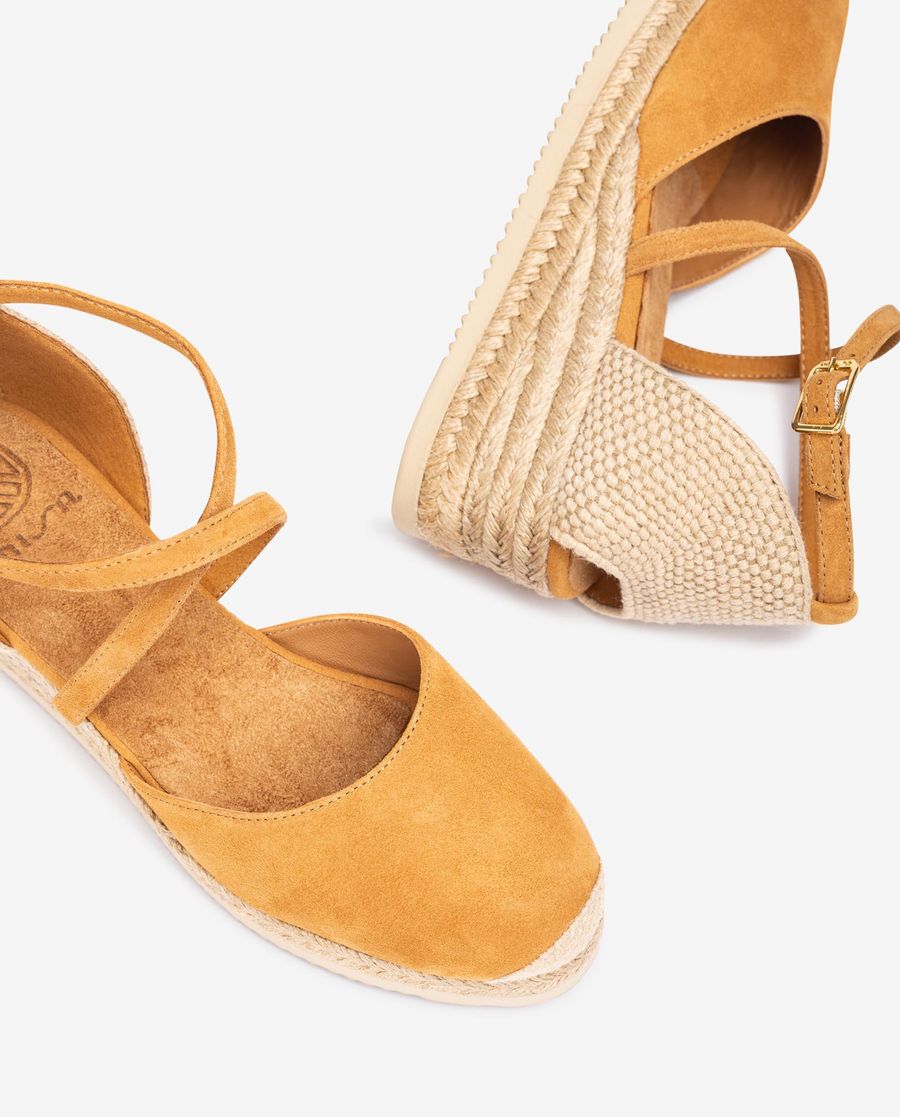 Espadrilles Unisa Femme en daim à brides croisées - Marron