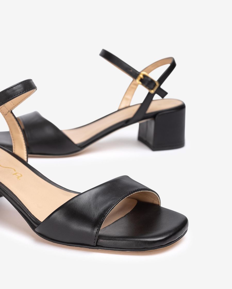Sandale à talon carré Unisa pour femme - Noir