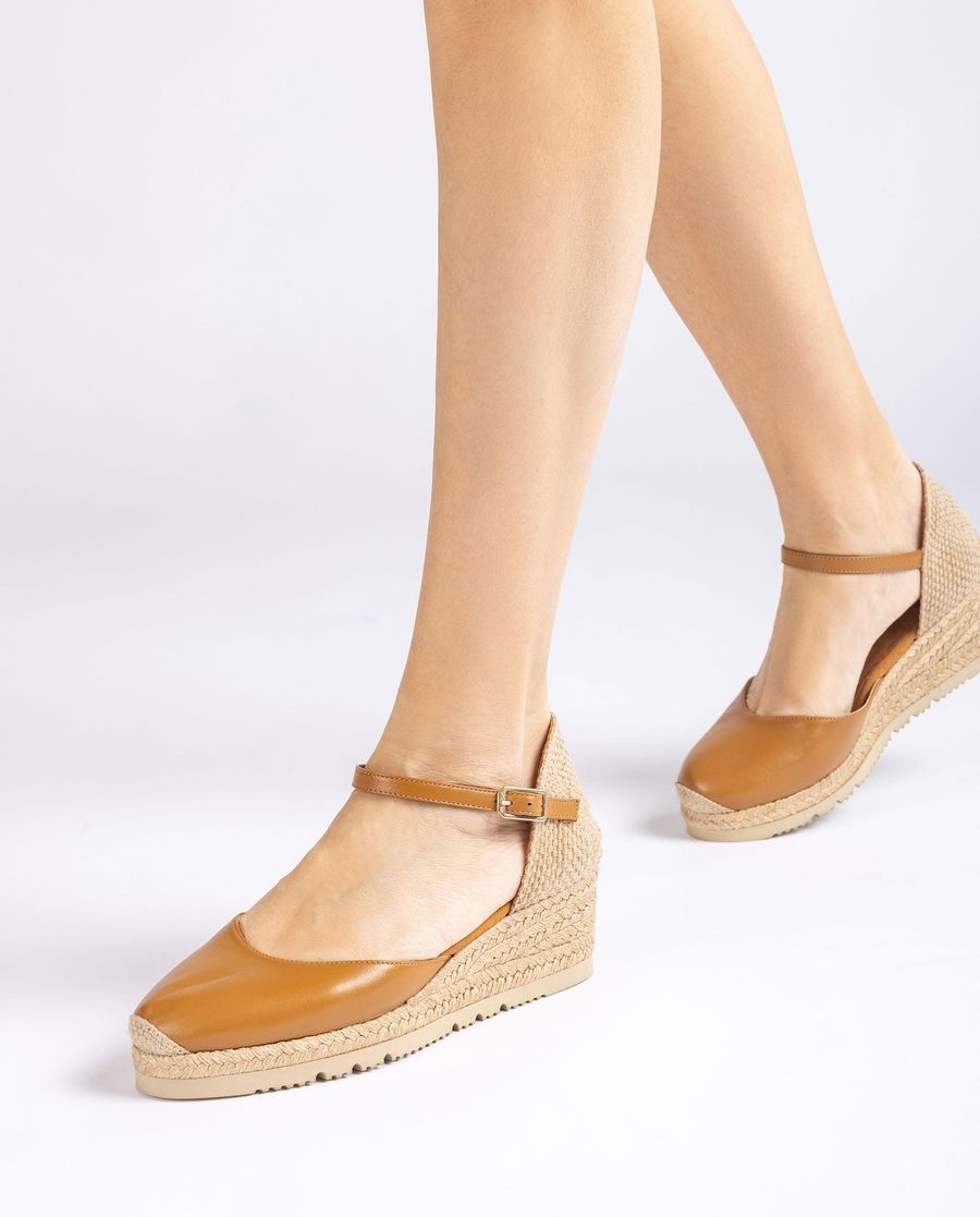Espadrilles compensées basses en cuir Unisa pour femme - Marron