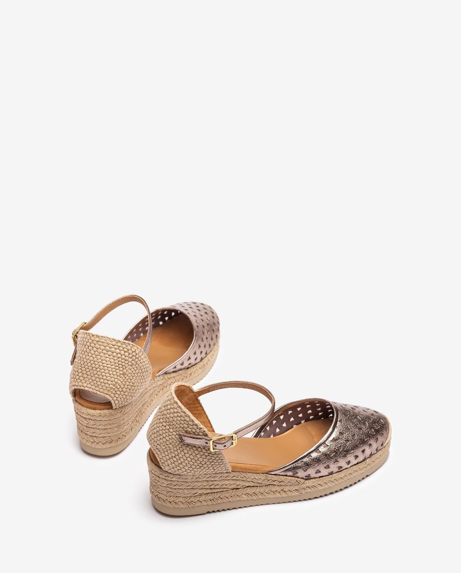 Espadrilles compensées basses Unisa avec détails perforés pour femme - Bronze