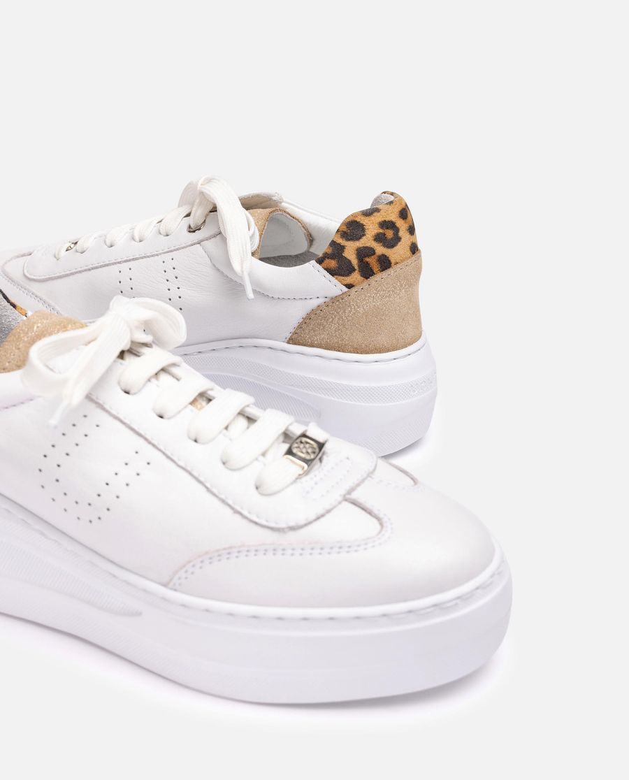 Chaussures de sport Unisa à semelles longues pour femme - Blanc