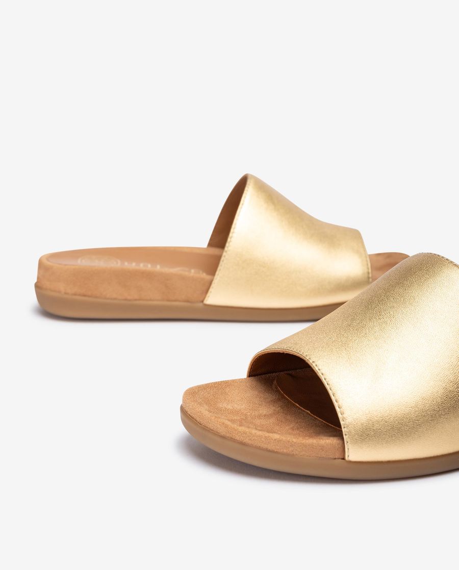 Sandales plates métallisées Unisa pour femme - Doré