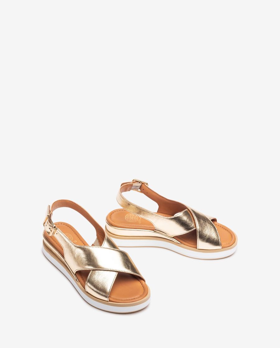 Sandales larges croisées Unisa pour femme - Doré