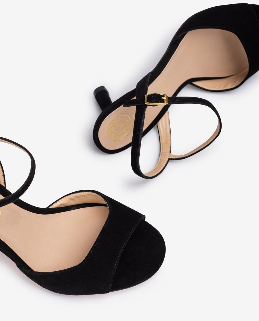 Sandales habillées à talon bas Unisa pour femme - Noir
