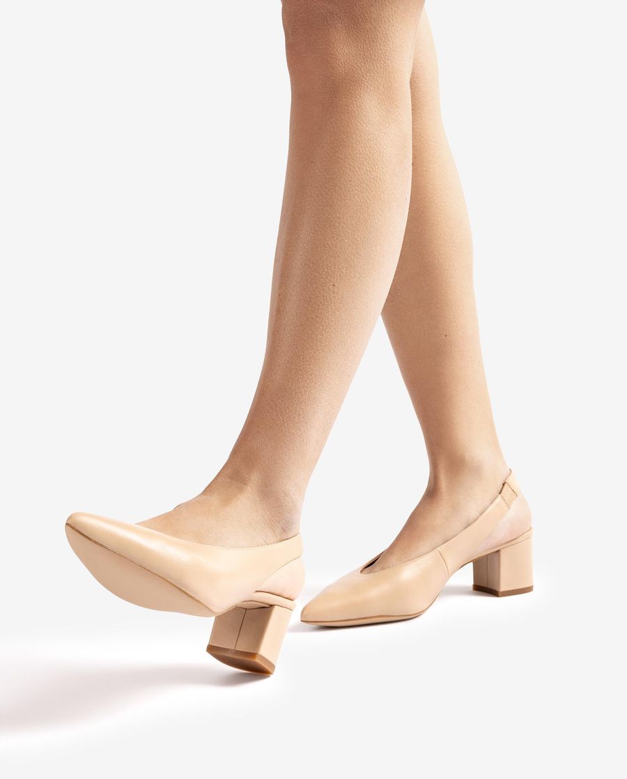 Escarpins à bride arrière et bout pointu Unisa pour femme - Beige