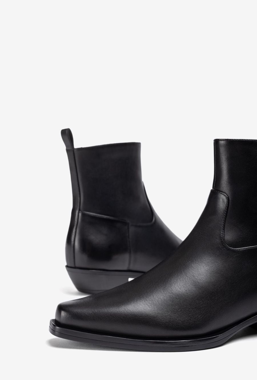 Unisa Bottines plates style cowboy pour femme - Noir
