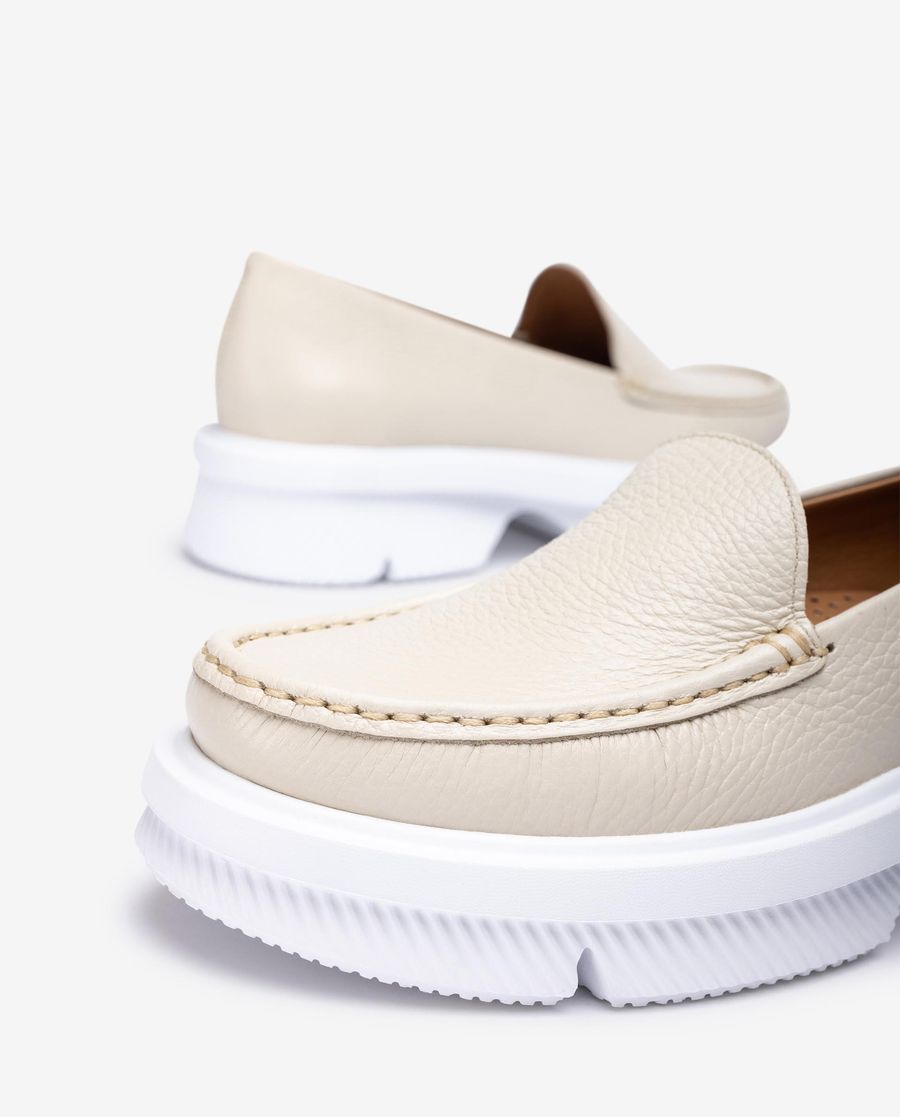 Mocassins Unisa à semelle crantée - Beige