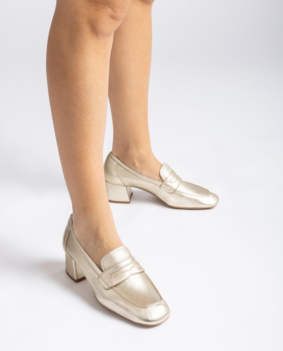 Mocassins Métallisés Non Doublés Unisa Femme - Doré