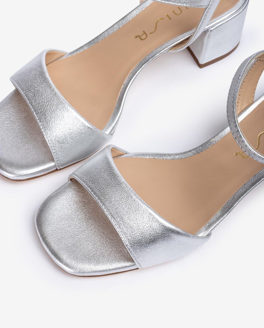 Sandales à talon carré Unisa pour femme - Argent