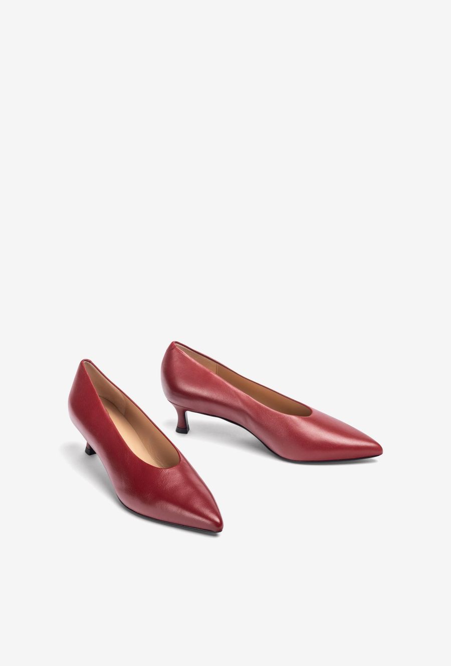 Escarpins à bout pointu et décolleté fermé Unisa pour femme - Rouge