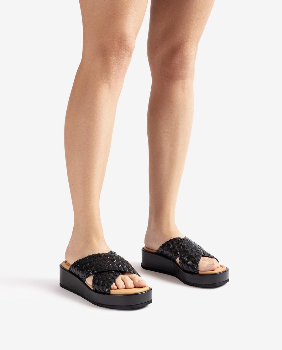 Sandales larges tressées Unisa pour femme - Noir