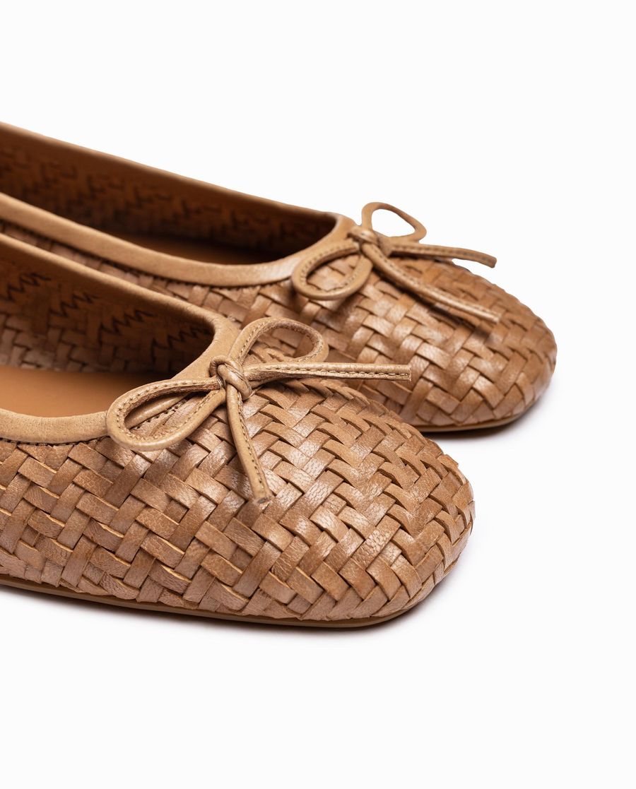 Ballerines Unisa en cuir tressé pour femme - Beige