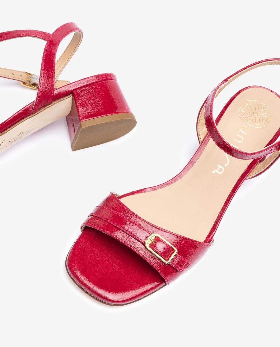 Sandales à boucle Unisa pour femme - Rouge