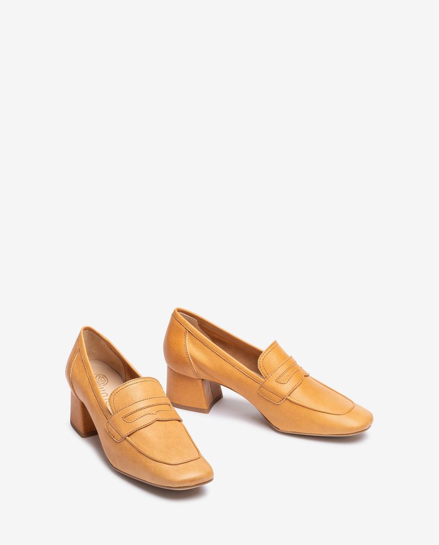 Mocassins en cuir non doublés Unisa pour femme - Marron